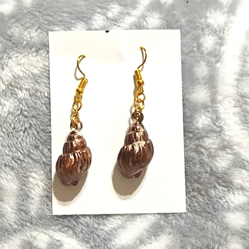Handmade - Sea shell earrings